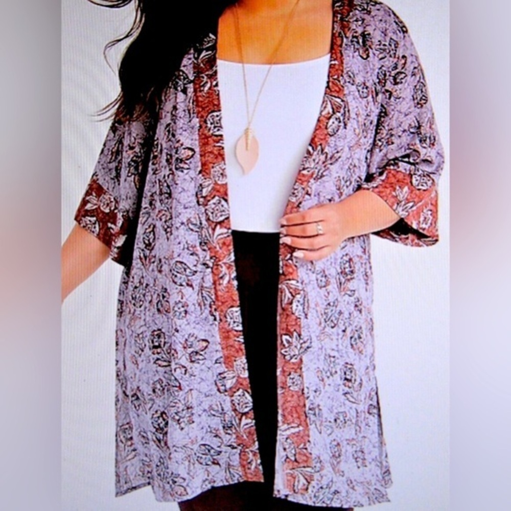EUC Maurice's Kimono Duster Floral Pattern J